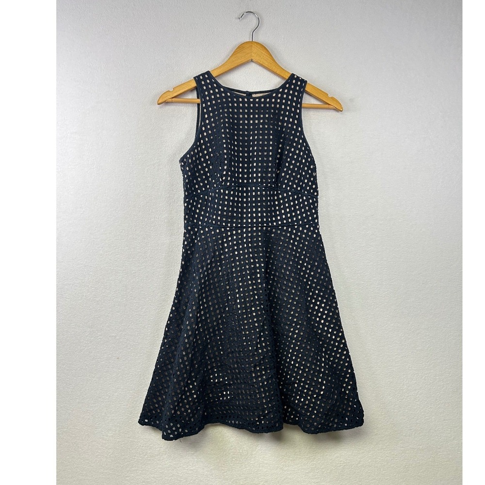 LOFT Black Eyelet Fit Flare Dress Size 2 Sleeveless Sheath Knee Length